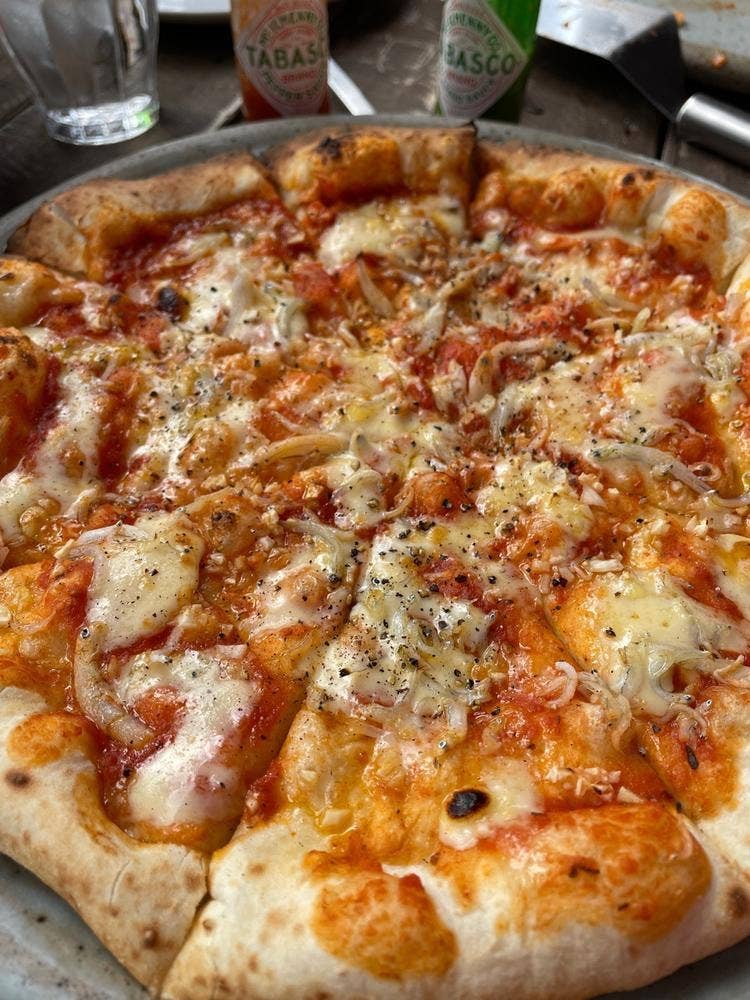 Pizza Indy's