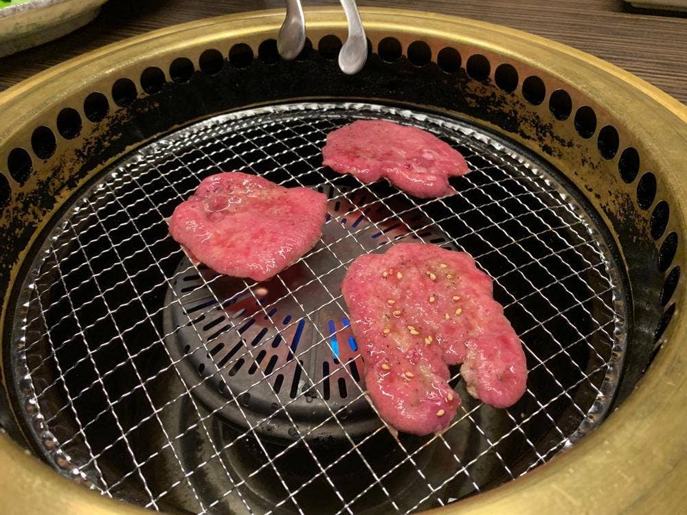 焼肉 白李 庚午店
