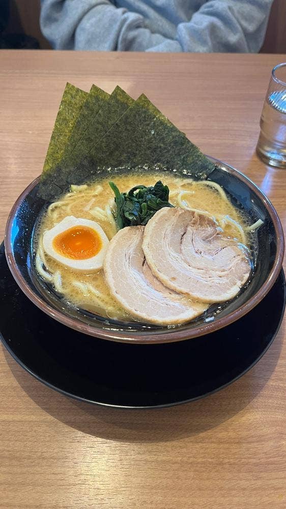 横浜家系ラーメン まくり家 稲沢店