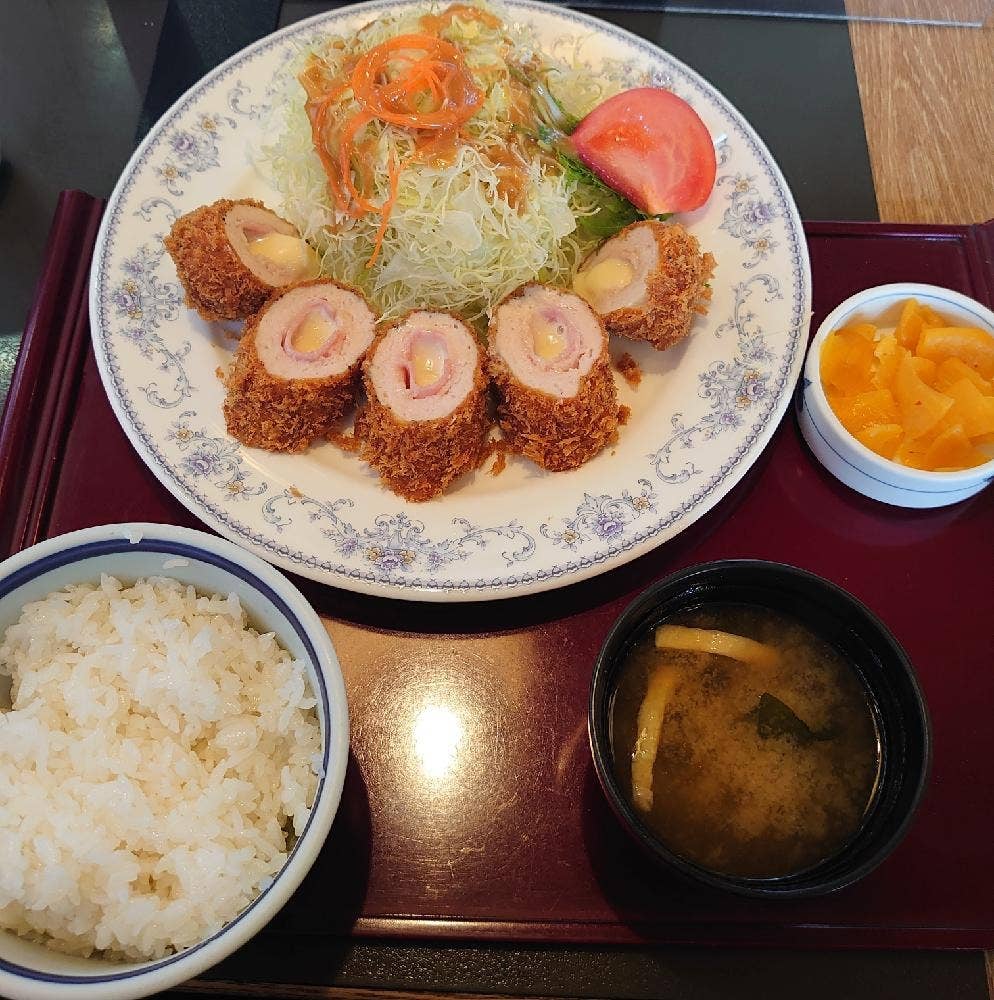 こだわりとんかつ ひかり亭
