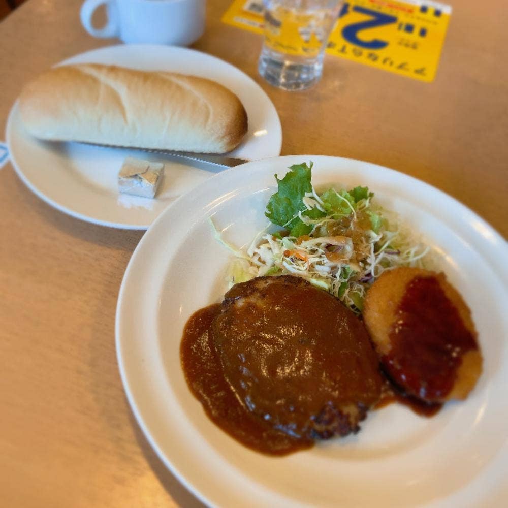 Cafe レストラン ガスト 港北ニュータウン店