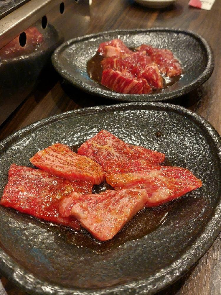 焼肉 まき