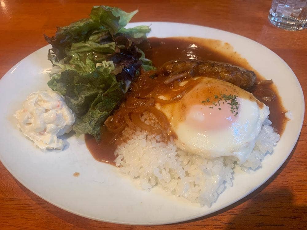 ダイニングカフェ シュクル