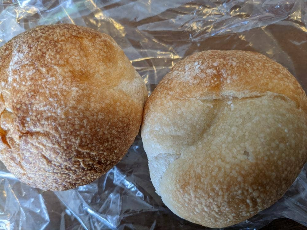 自家製天然酵母パン bellpan