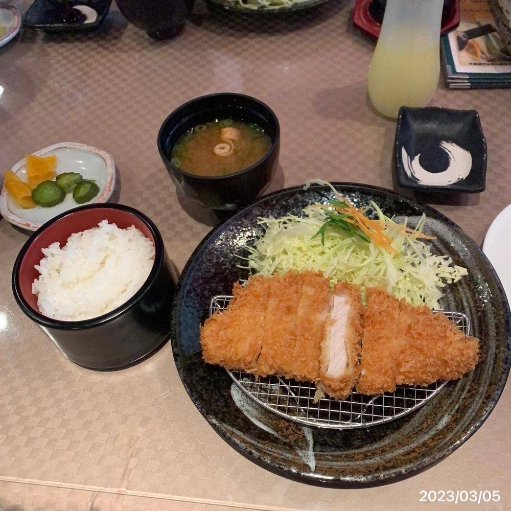 ダイニング ピエトラ