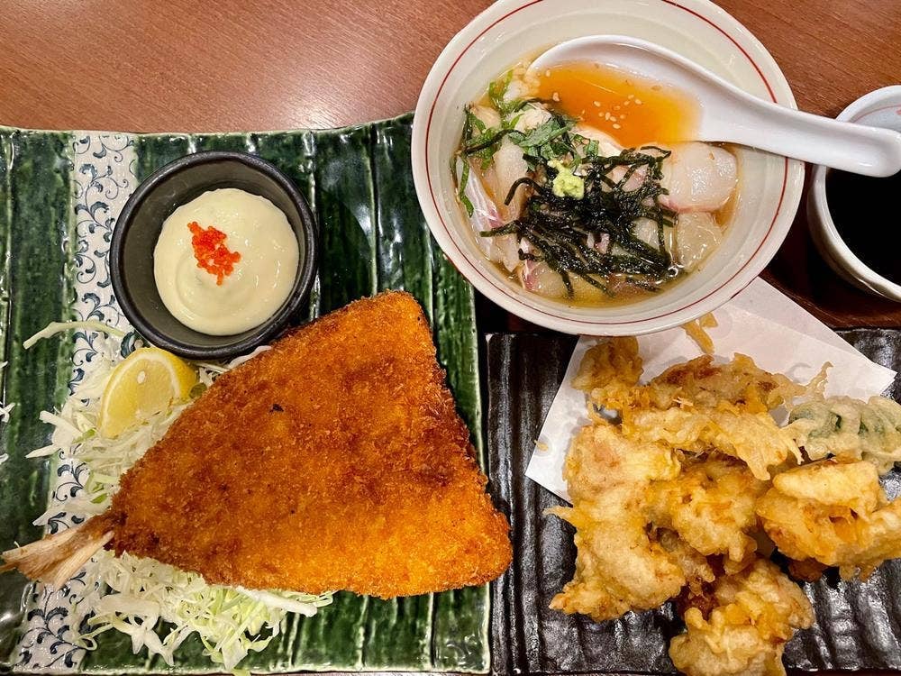さかな市場小倉魚町店
