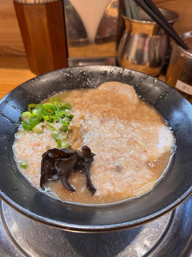 真とんこつ らぁ麺 松もと