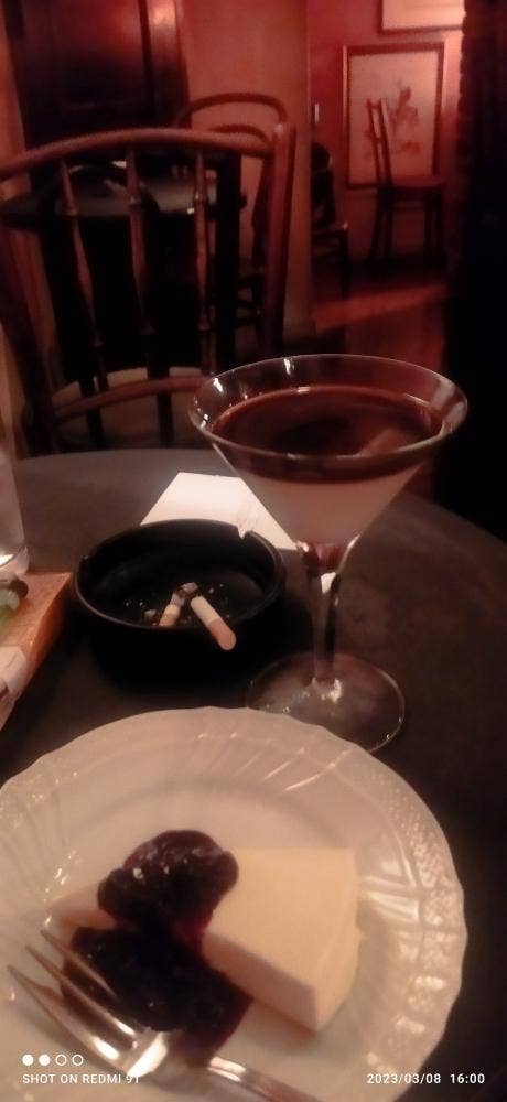 カフェ トゥジュール デビュテ