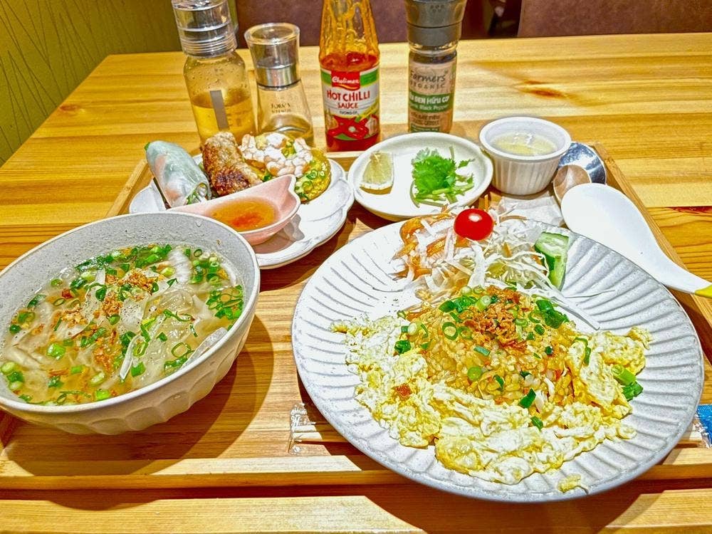 アジアン・バル ソラ