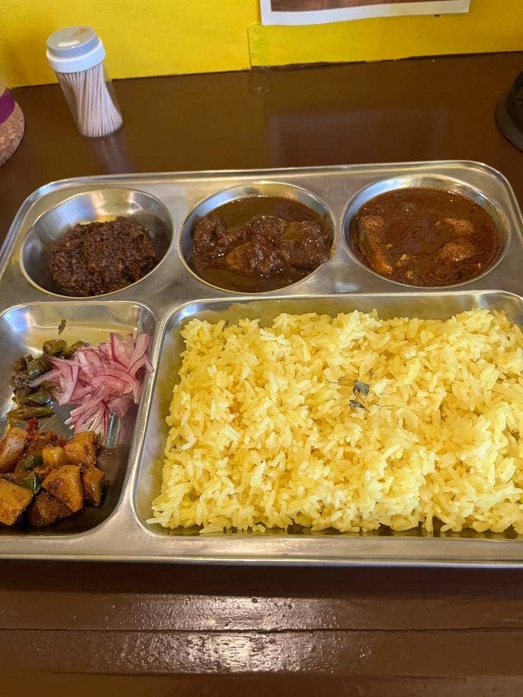 ガンジーカレー