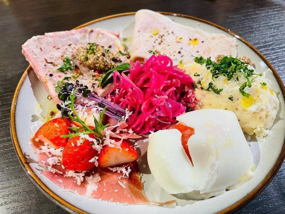 SAKEとATE アオバル