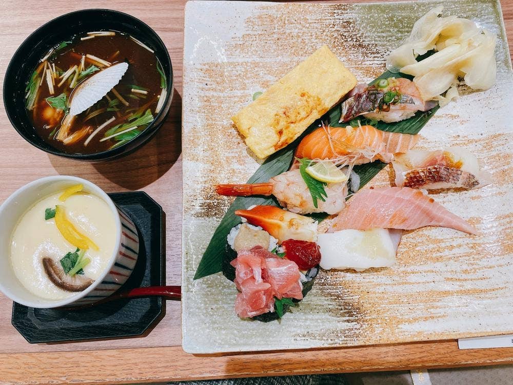 さんきゅう 御所南店