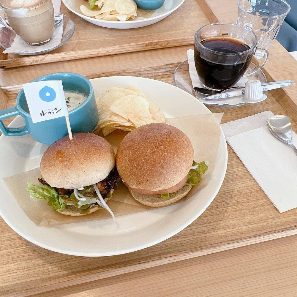 SEIKOUSHA CAFE ルヴァン