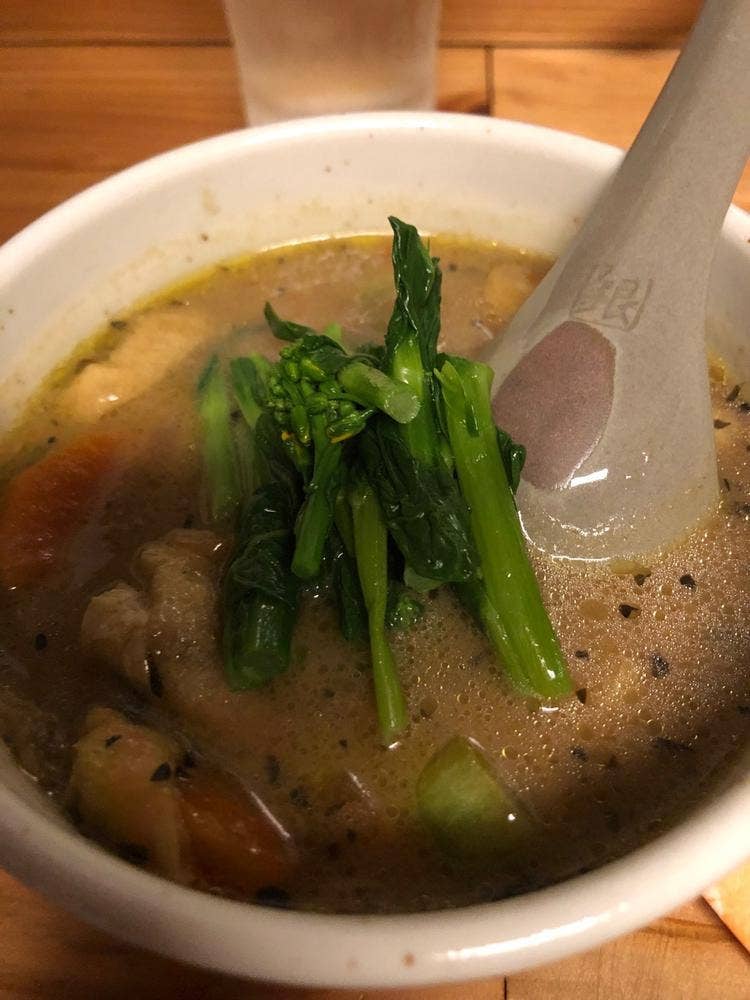 夜鳴き家つるみ