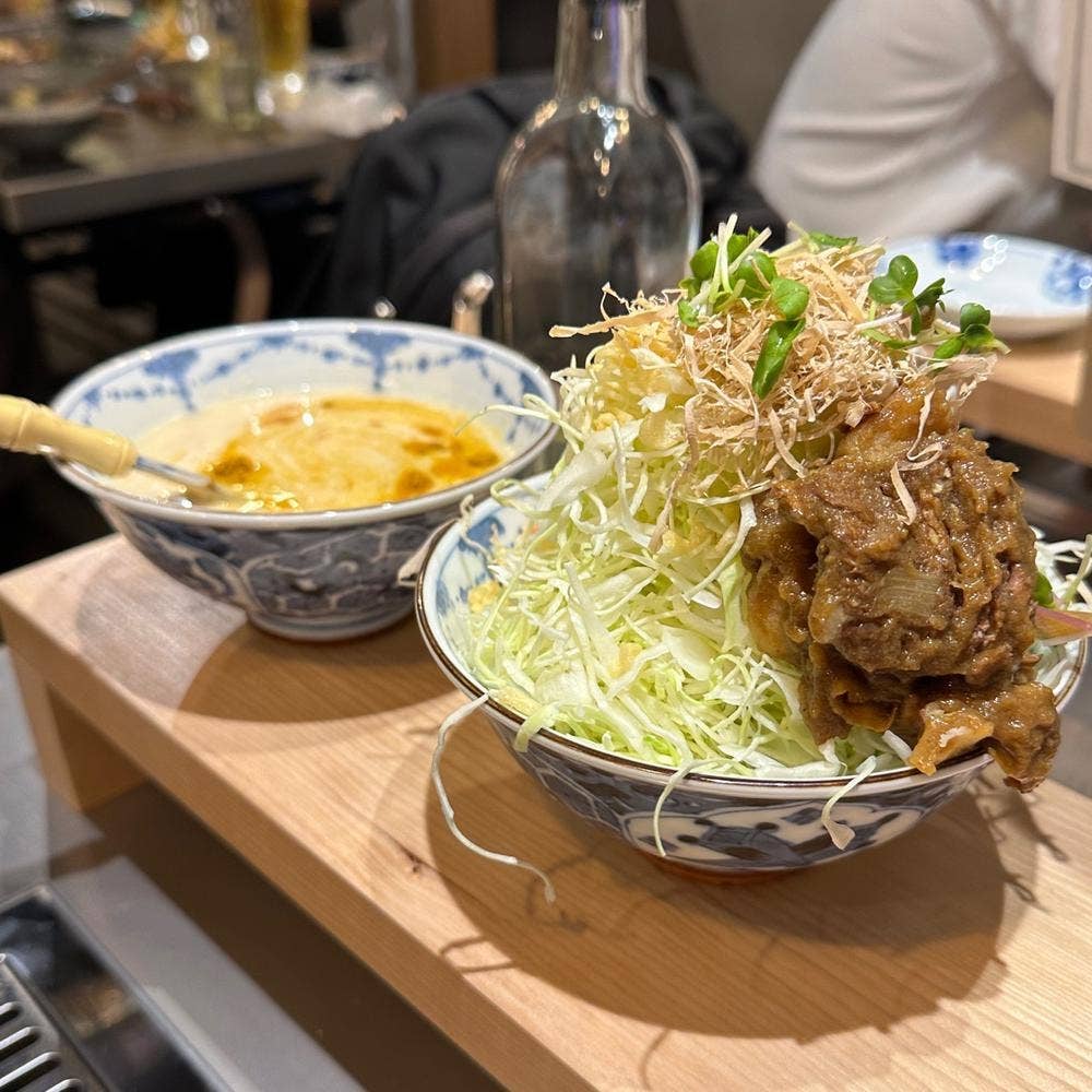 NEO鉄板焼きバル 横山もじお