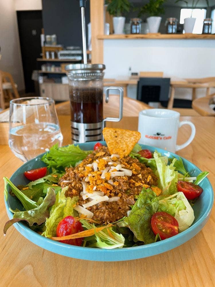 ELOISE' cafe YATSUGATAKE／エロイーズカフェ八ヶ岳