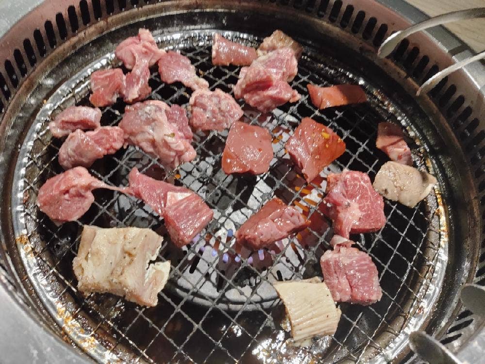 ホルモン焼肉縁 新宿歌舞伎町店