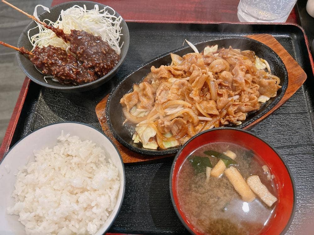 ごはん屋 七ふく