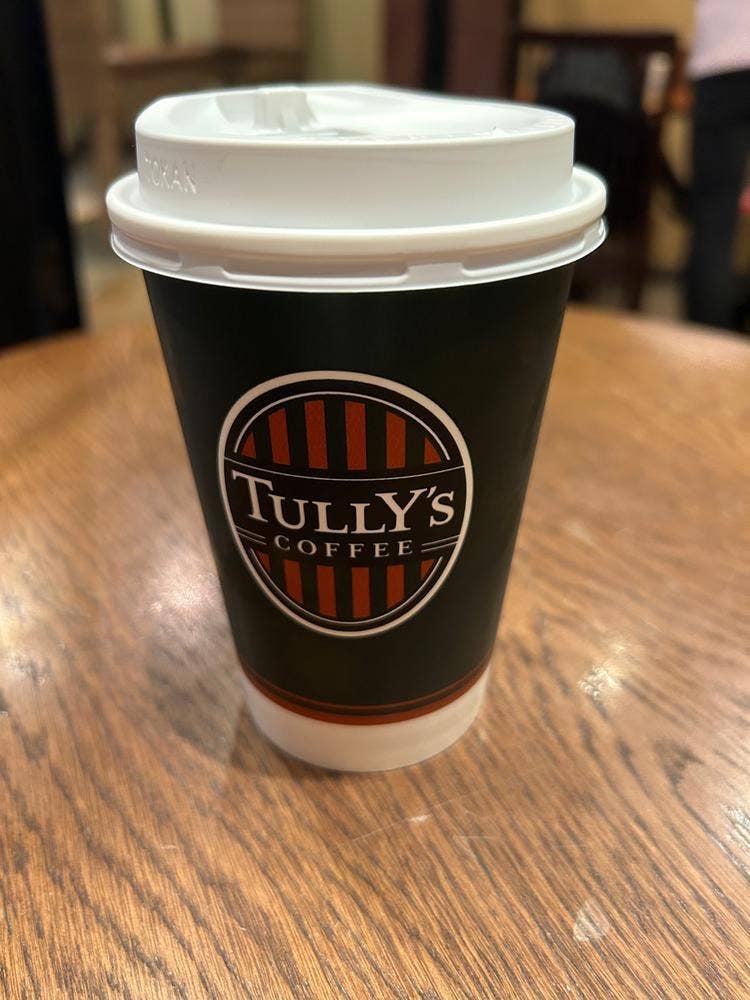 タリーズコーヒー 新宿二丁目店