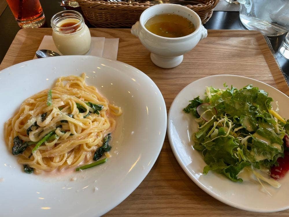 森のダイニング Cate