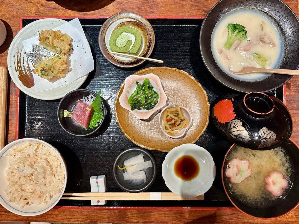 谷町二丁目 鯛めしや はなび