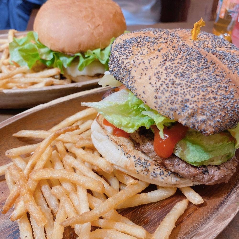 KUA`AINA 三井アウトレットパーク滋賀竜王店