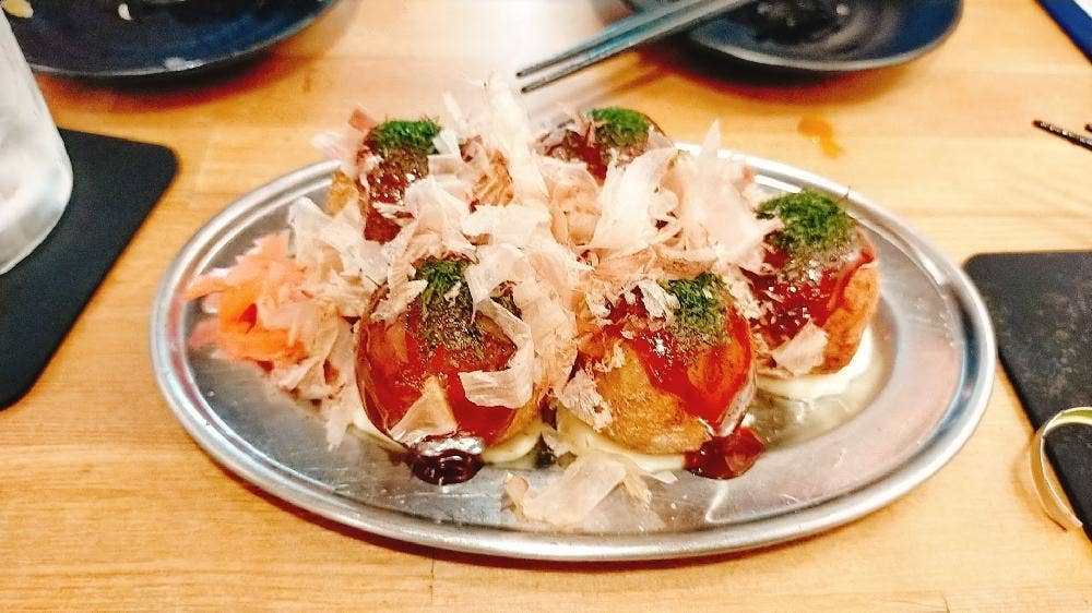 立ち呑み酒場つづらや