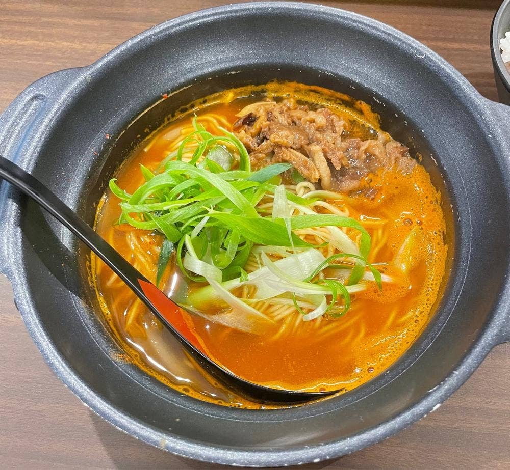 ホルモンラーメン8910ヨーロッパ通店