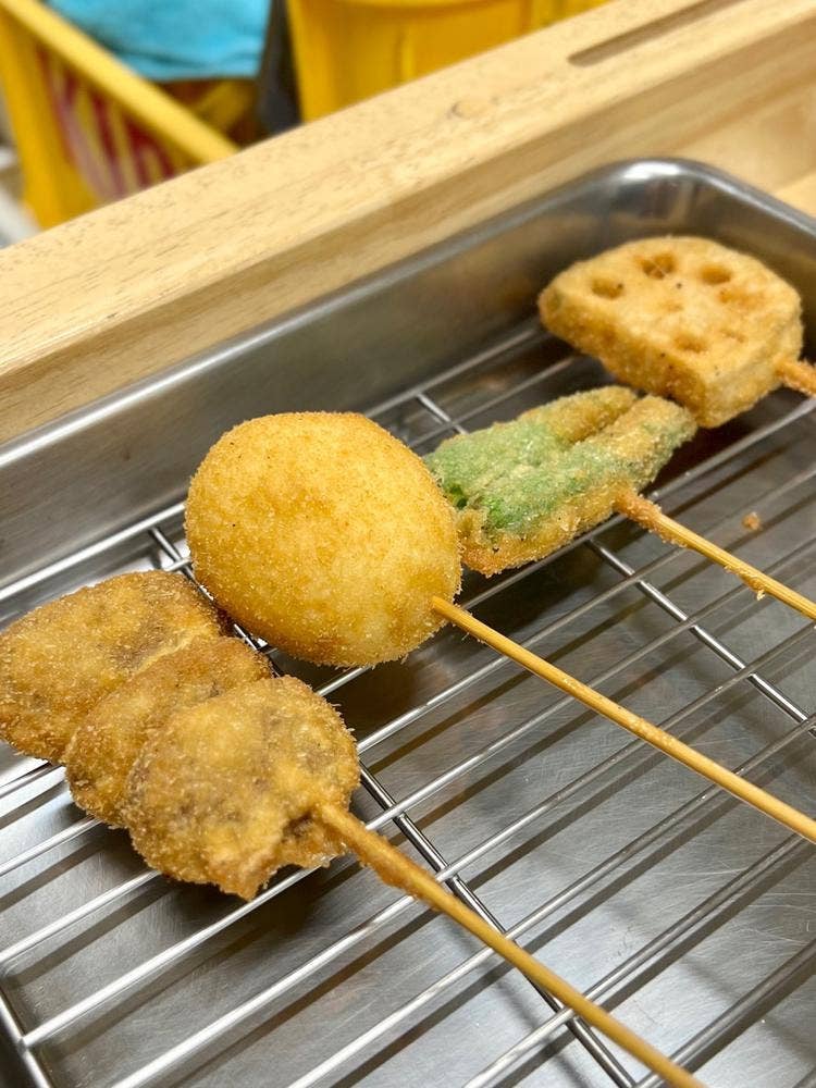 串揚げいやさか 金沢せせらぎ通り店