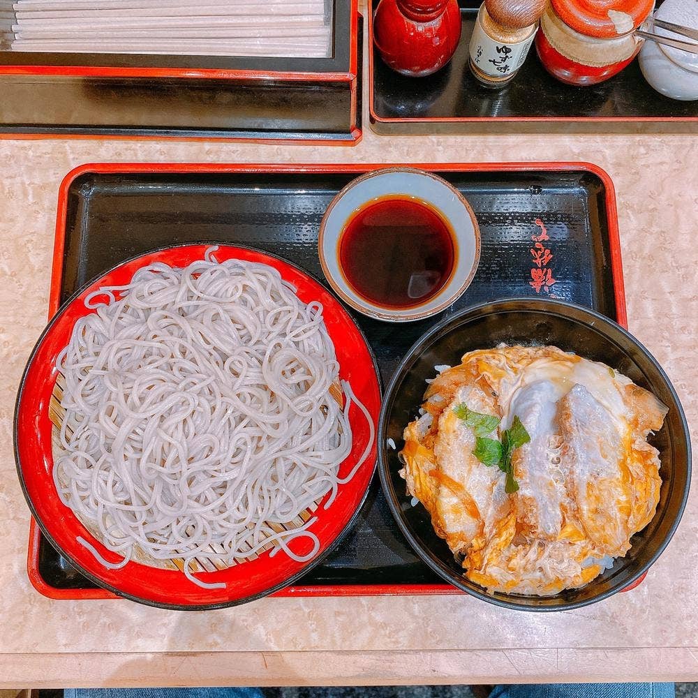 小諸そば 新宿一丁目店