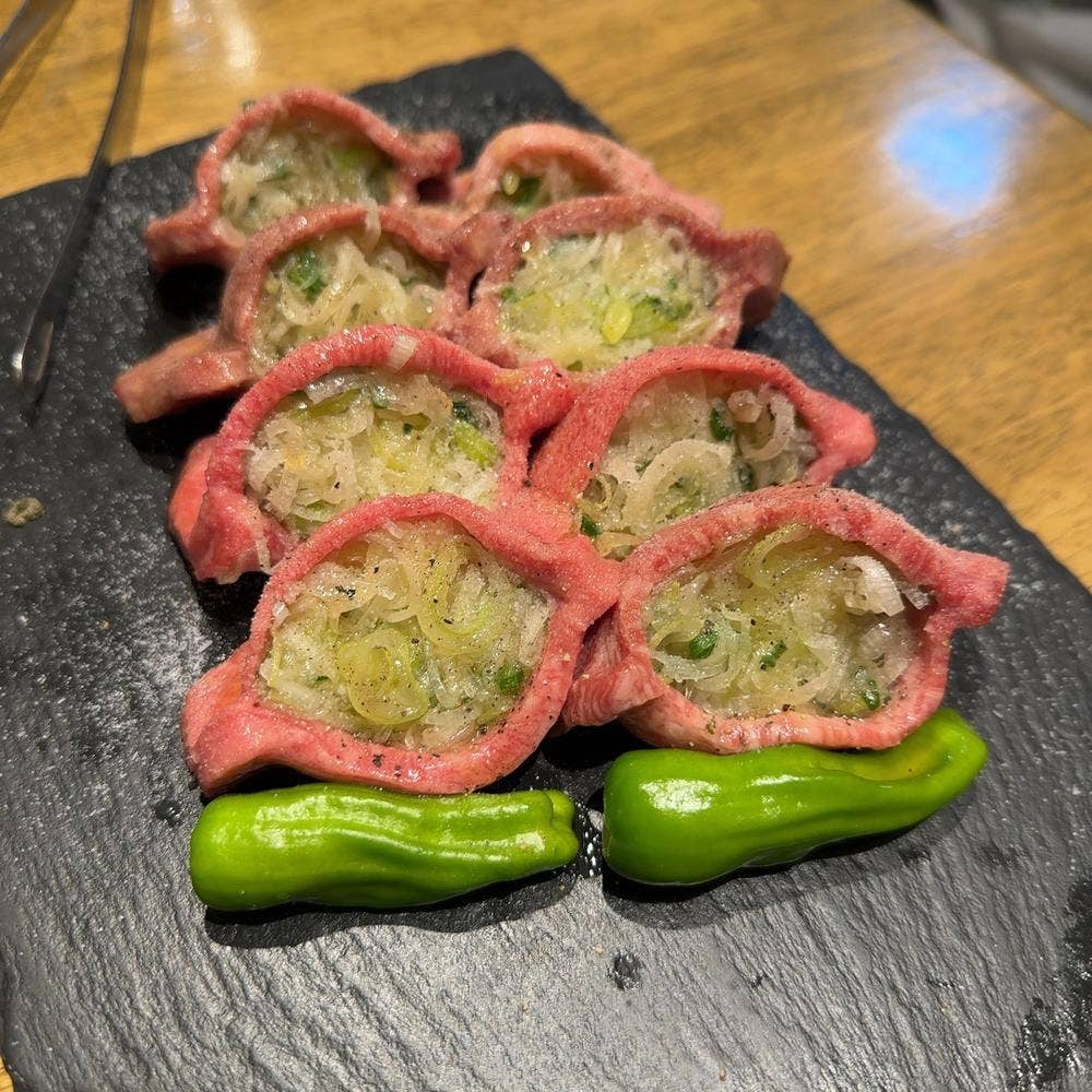 焼肉 とんび 栄店