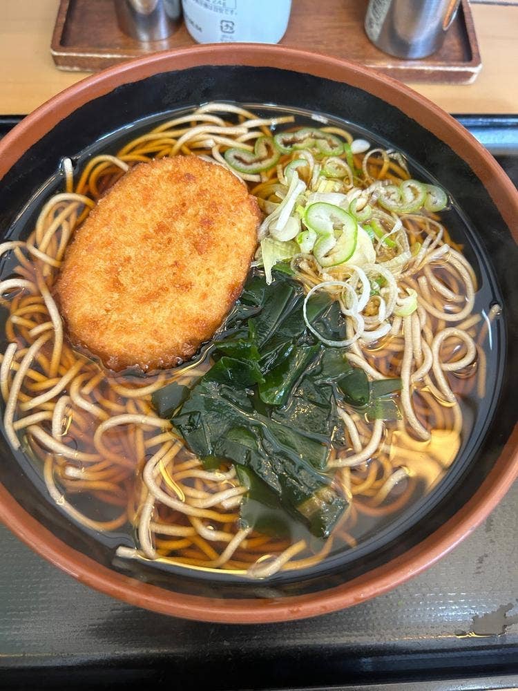 名代 富士そば 三田店