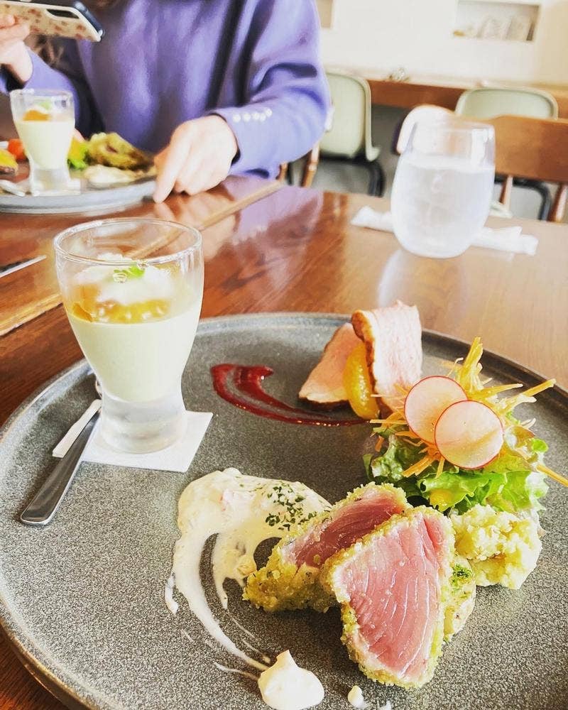 フレンチレストラン アロゼ