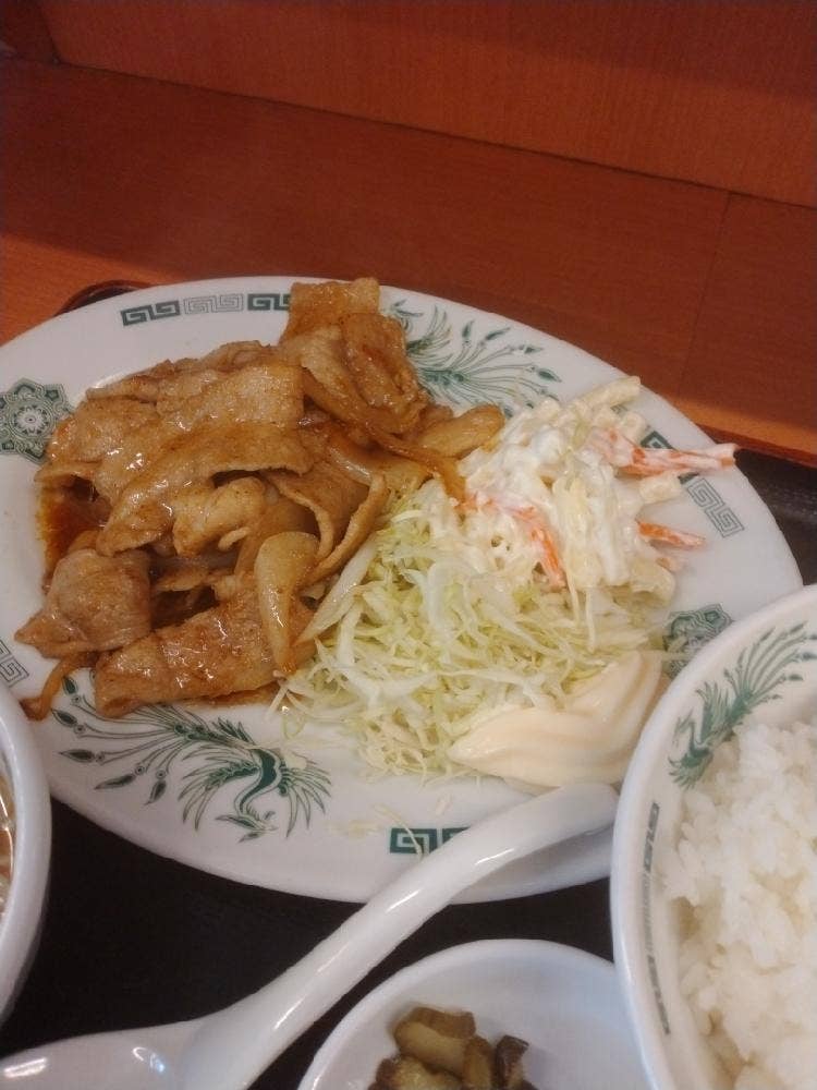 日高屋 鶴見西口店