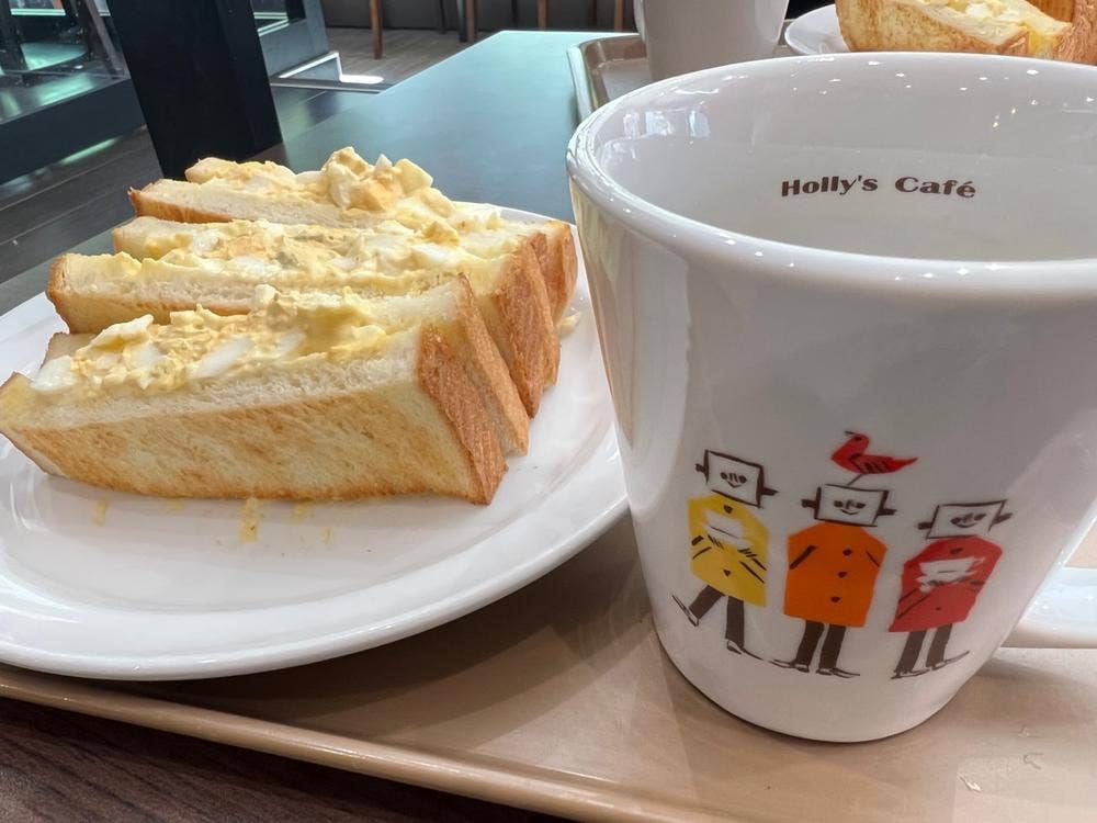 ホリーズカフェ 肥後橋駅前店