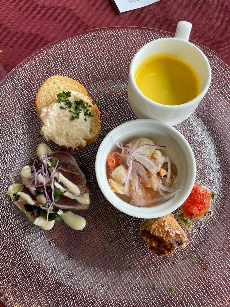 リューバンカフェ