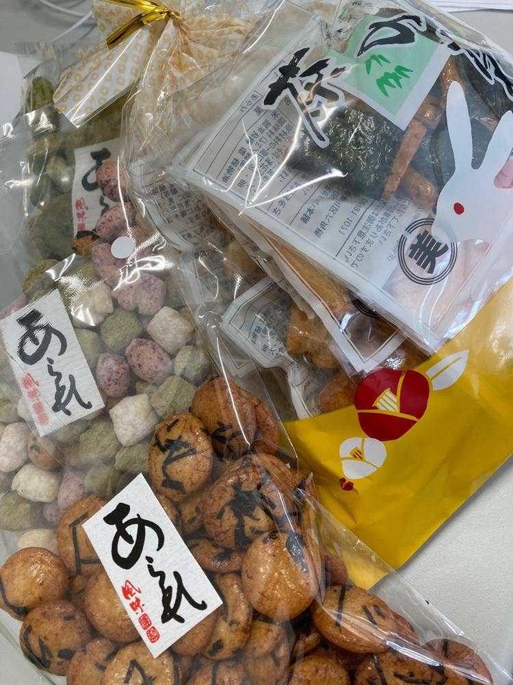 川美せんべい本舗