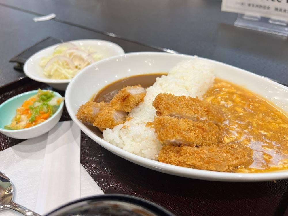 東京消防庁スクワール麹町 食堂