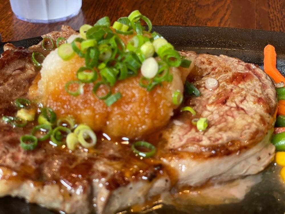 ハンバーグ＆ステーキ 紅矢 港北センター南店
