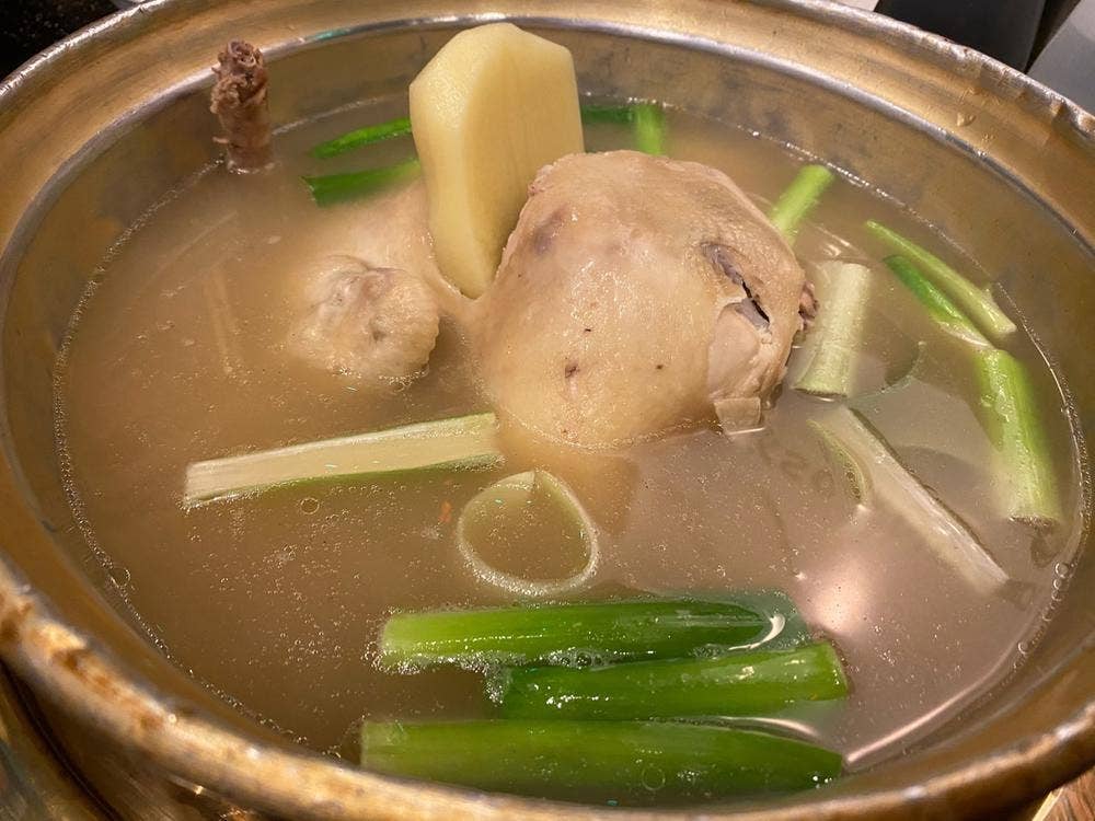 タッカンマリ専門店 彭家タッカンマリ