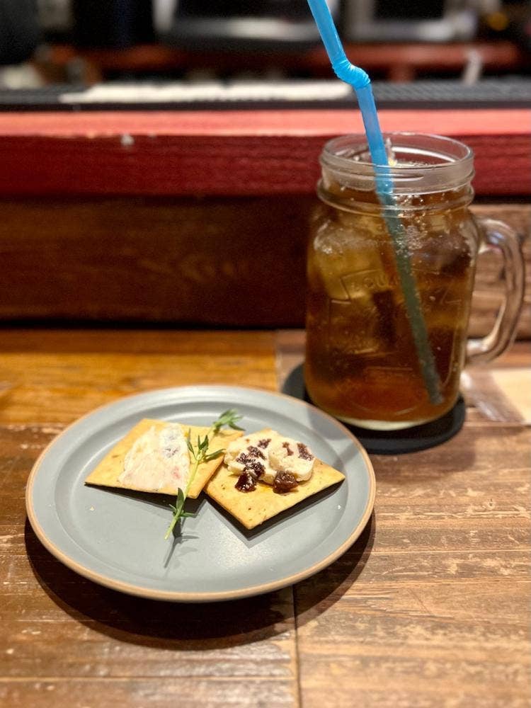 Cafe To Bar Johson