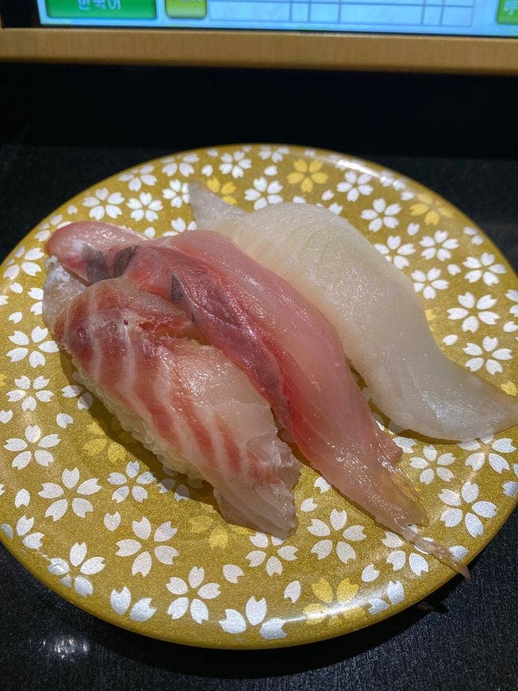 産直グルメ回転ずし 函太郎Tokyo