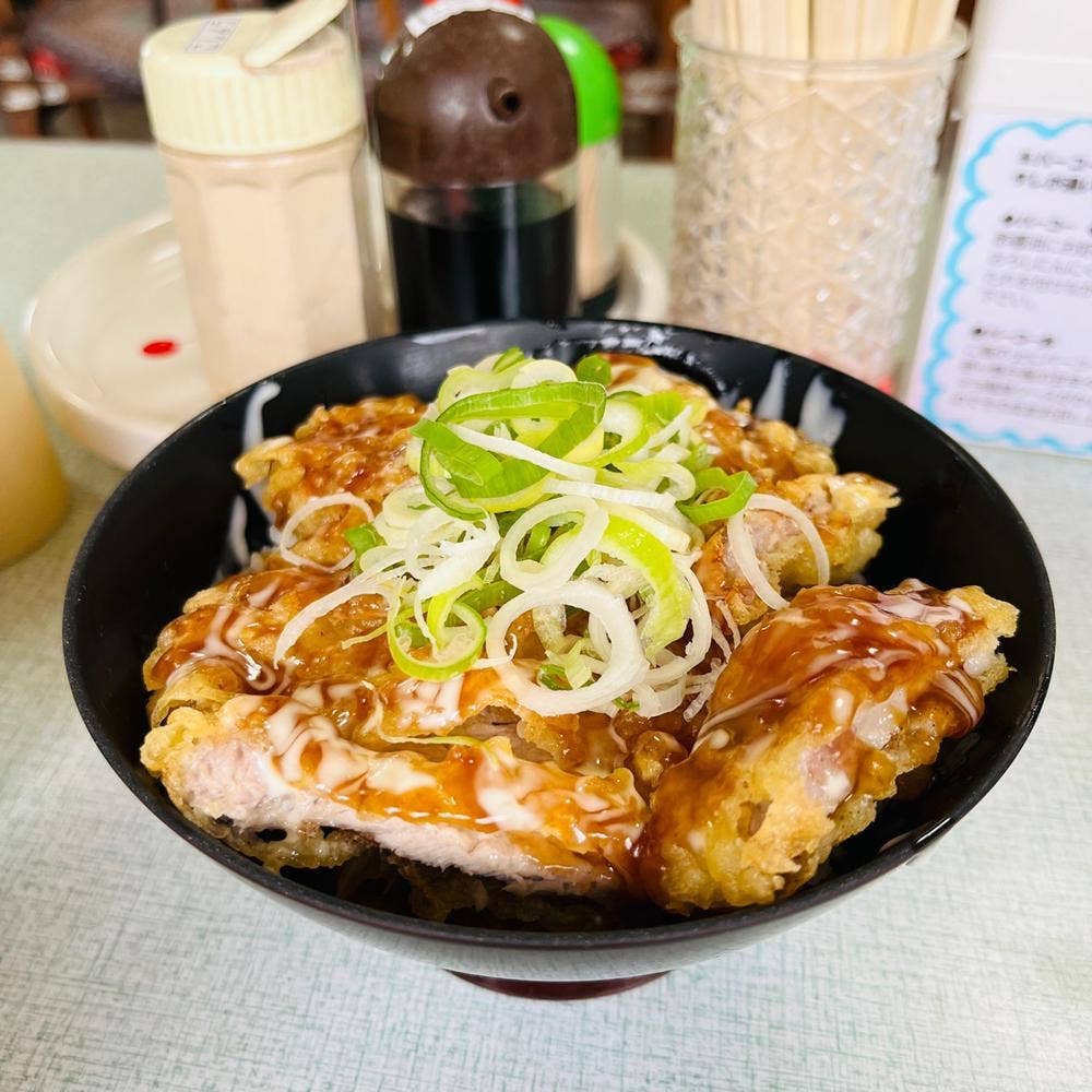 大衆食堂 三勝屋