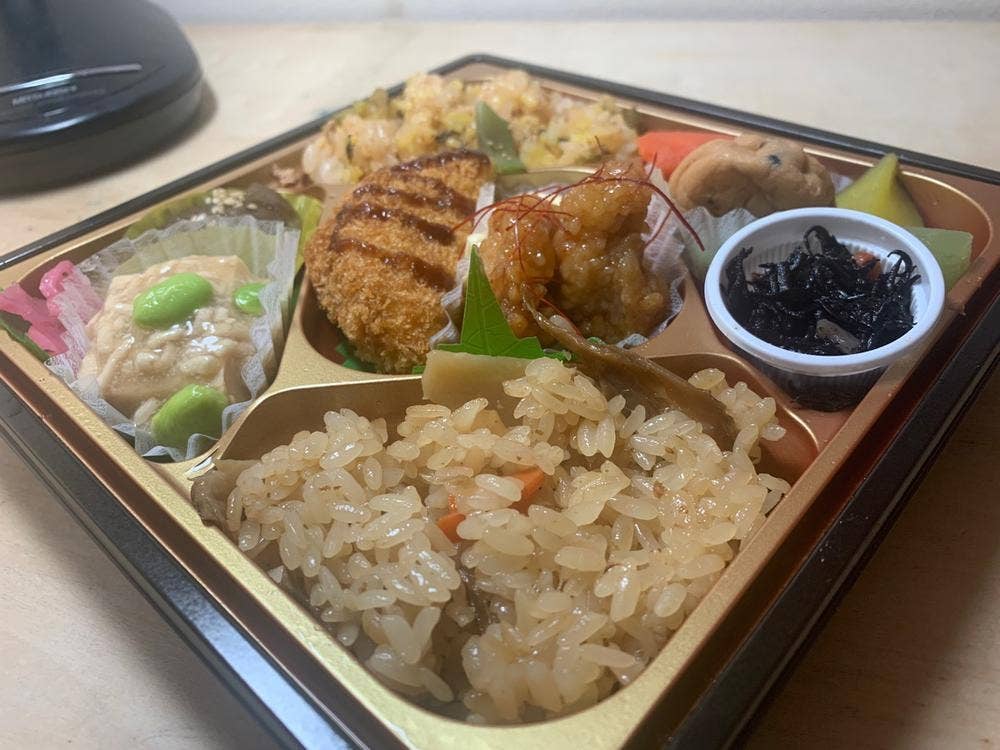 おこわ米八 エミオ武蔵境店