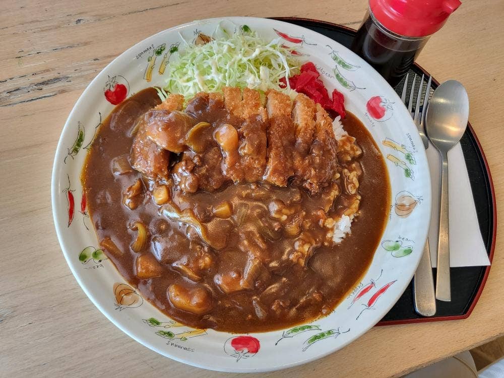 イーアンドエム