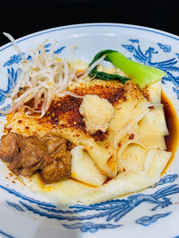 中国蘭洲牛肉ラーメン 国壱麺