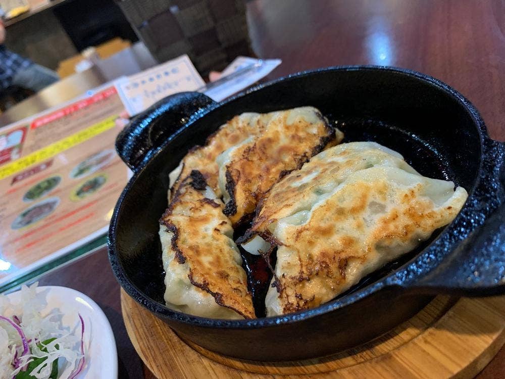 立ち飲みバル タッタシーテ