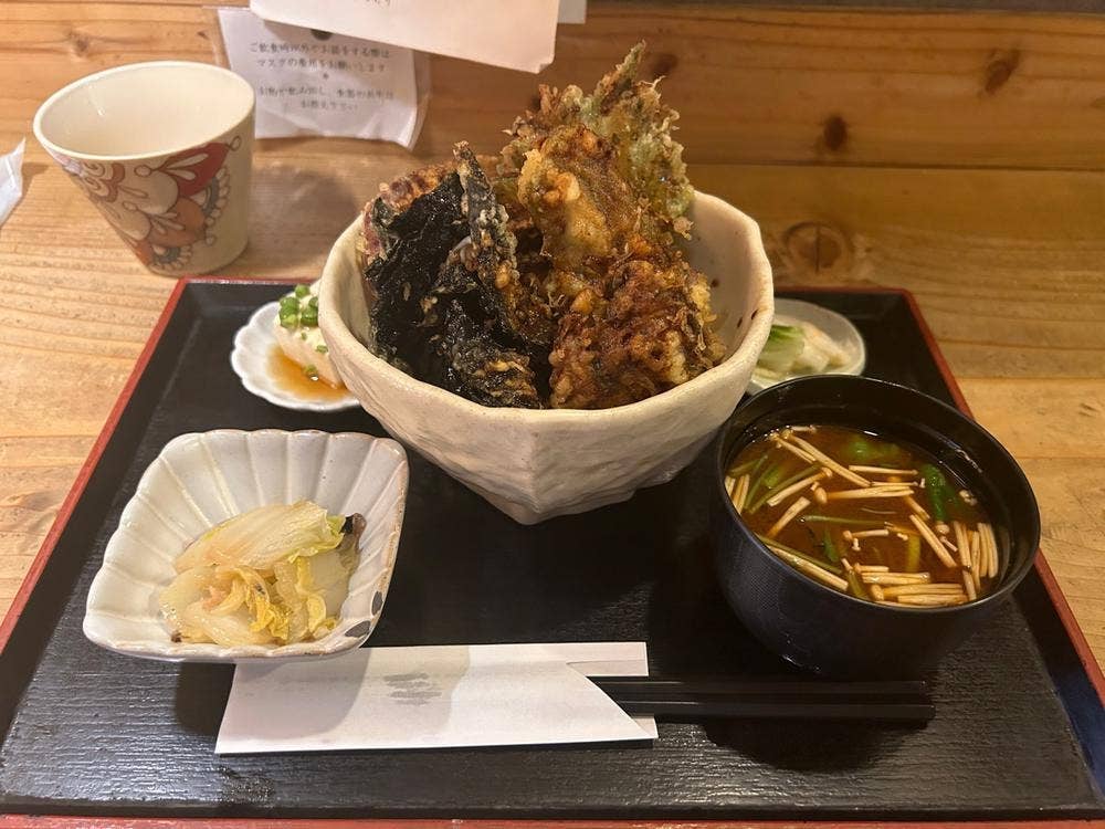 ごはんとてんぷら ひねもすのたり
