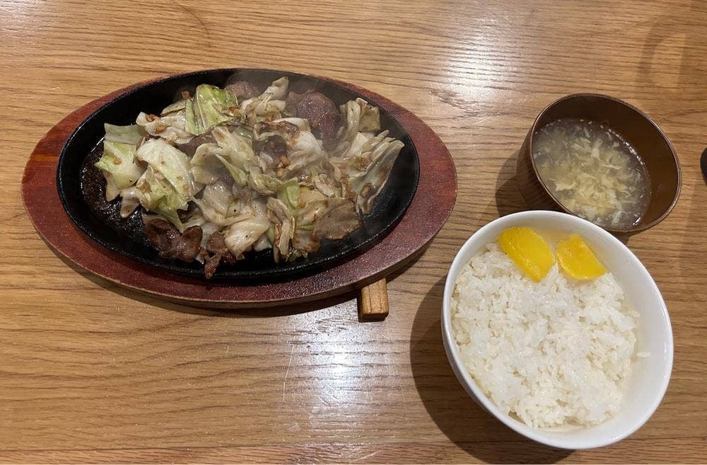 辛味噌鉄板 すたみな亭