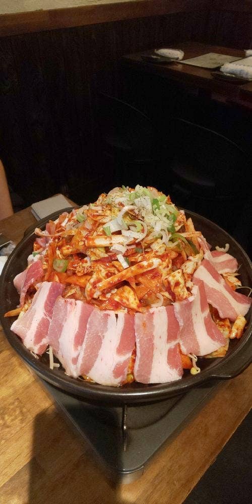 だひゃん 新橋SL広場店